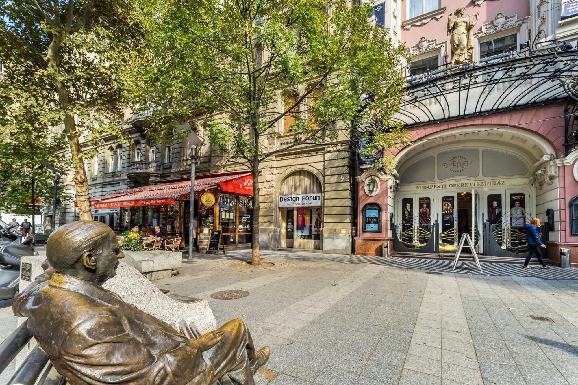Cozy Little Flat In The City Center Budapest Ngoại thất bức ảnh